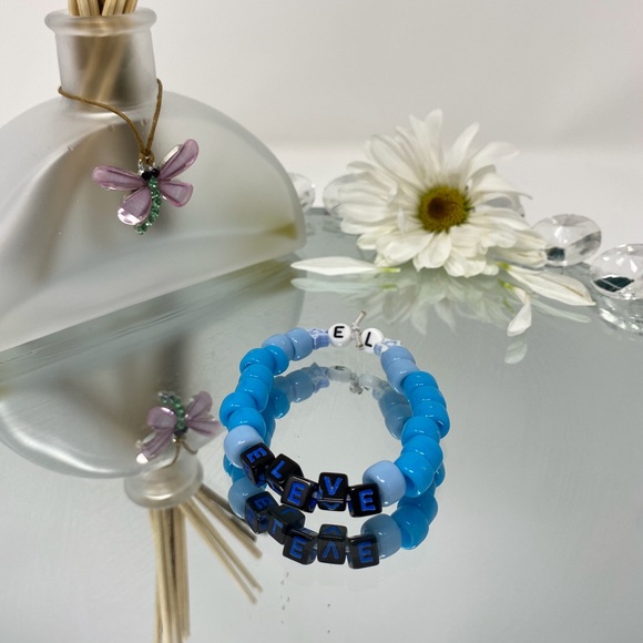 Stranger Things Bracelets - 3” Elastic Band - Set of 4 - Picture 4 of 8